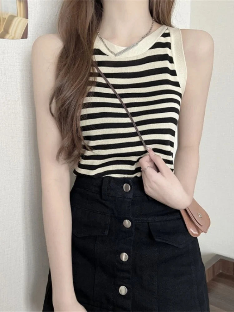 Summer Korean Stripe Knitted Tank Top Women Round Neck Sleeveless Slim